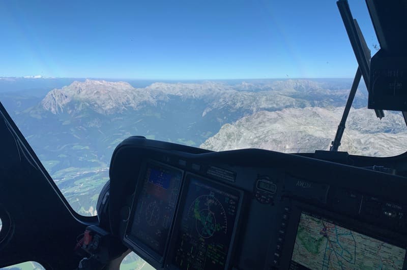 Executive Rotor Cockpit